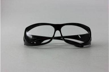 芯硅谷 S4284 安全防护眼镜,时尚小窗设计,耐磨耐摔,耐高温
