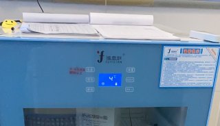 PCR实验室使用电热恒温箱