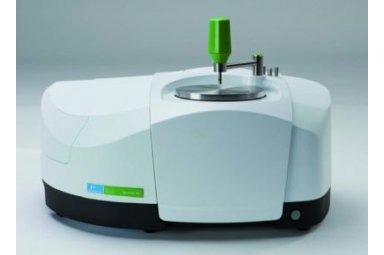  光谱仪珀金埃尔默红外 使用 FT-IR光谱仪分析生物乙醇中的杂质