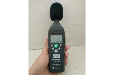 噪声检测范围达到 30dB~130dB的声级计 