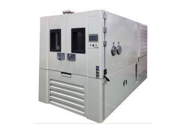 宏展新升级高性能高低温湿热试验箱（热负载）便于试样通电连线、进行多项测量