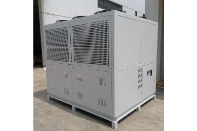 欧莱特LED行业中MOCVD用冷水机组，风冷式冷水机，工业冷水机