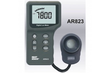 AR823数字照度计